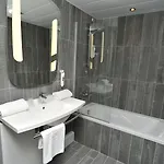 Ibis Centre 3*
