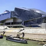 호텔 Ibis Centre 3*