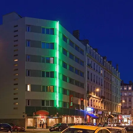 Ibis Centre 3*