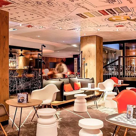 Ibis Centre Hotell 3*