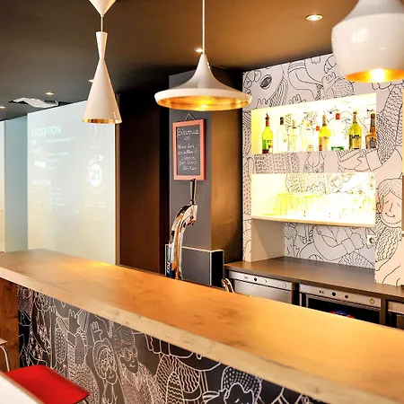 Hotel Ibis Centre 3*