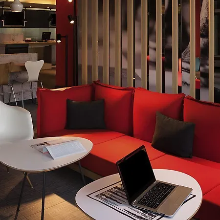 Ibis Centre 3*