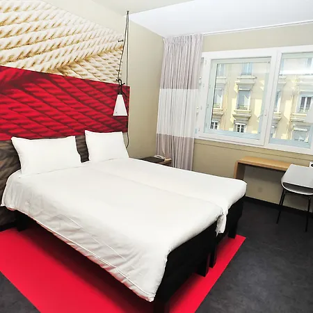 Hotel Ibis Centre 3*
